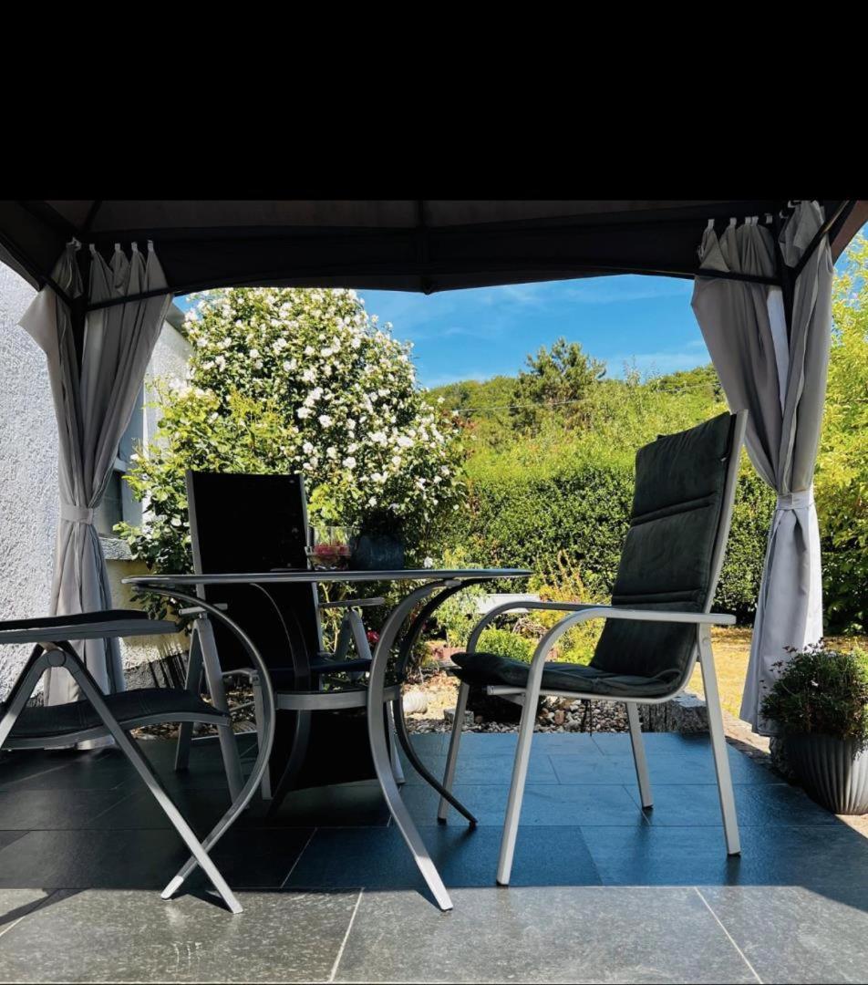 Modernes Ferienhaus Sauerblick Langsur Dış mekan fotoğraf